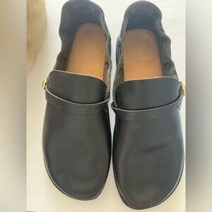 Aurora Shoe Co black leather handmade slip ons size 10D